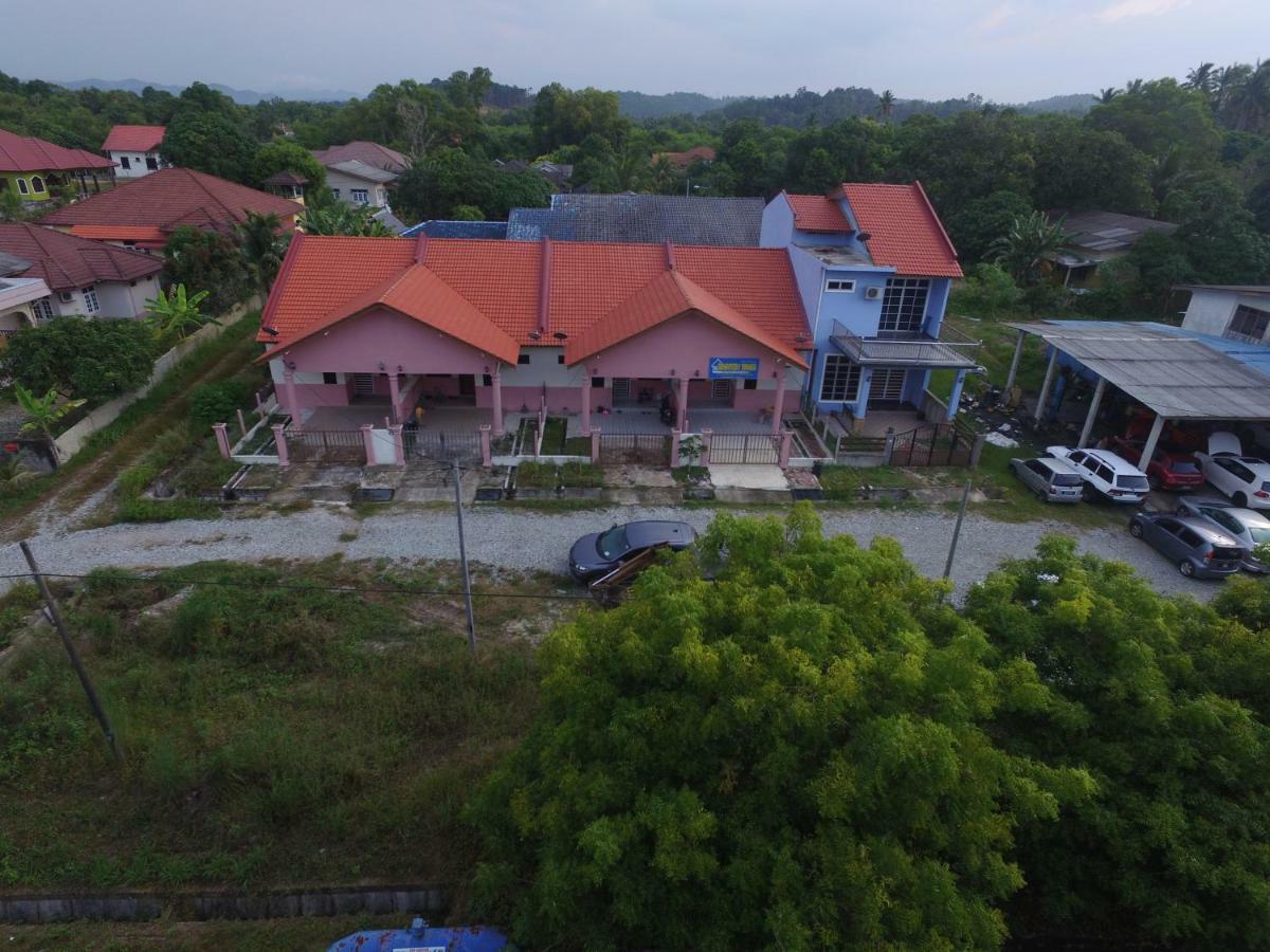 Homestay Tok Ma 1 Alur Tuman 마랑 외부 사진